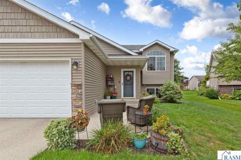 104 Kingsmill Court Mankato MN 56001