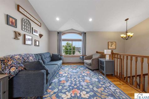104 Kingsmill Court Mankato MN 56001
