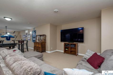 2346 Abbywood Lane North Mankato MN 56003