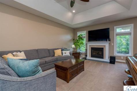 2346 Abbywood Lane North Mankato MN 56003