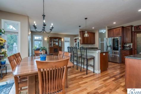 2346 Abbywood Lane North Mankato MN 56003
