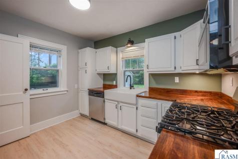 811 South Avenue North Mankato MN 56003