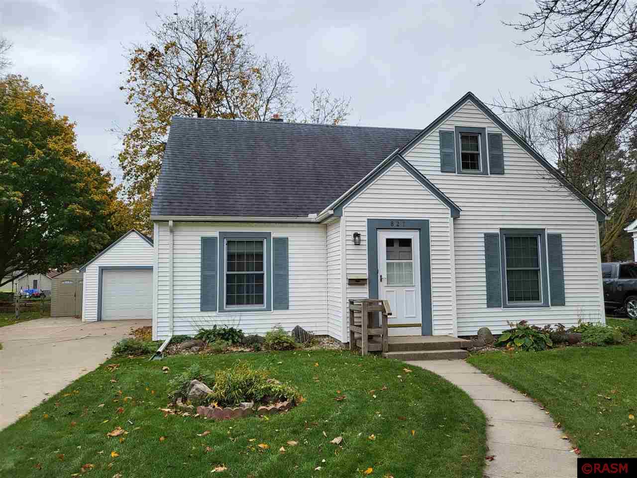 827 Nicollet Avenue North Mankato MN 56003