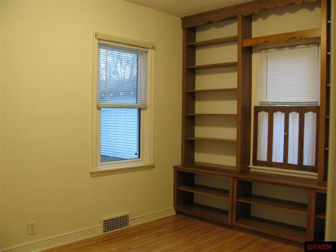 827 Nicollet Avenue North Mankato MN 56003