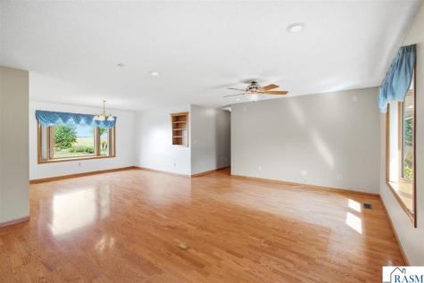 474 SW 10th Avenue Wells MN 56097