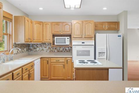 474 SW 10th Avenue Wells MN 56097