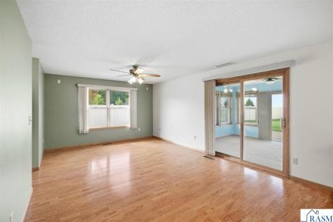 474 SW 10th Avenue Wells MN 56097