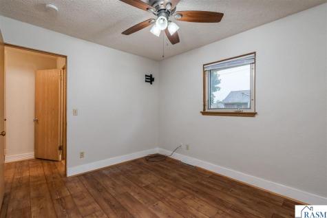 105 Jay Street Le Sueur MN 56058