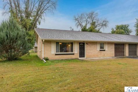105 Jay Street Le Sueur MN 56058