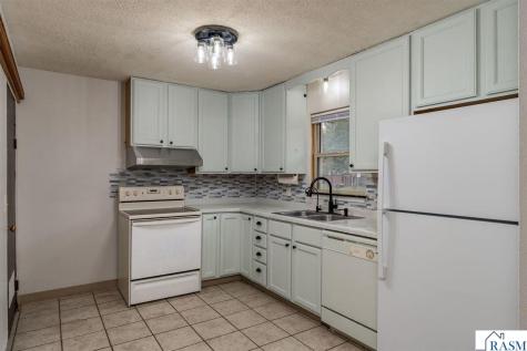 105 Jay Street Le Sueur MN 56058