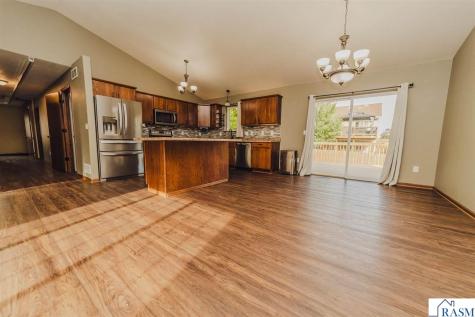 113 Timberwolf Court Mankato MN 56001