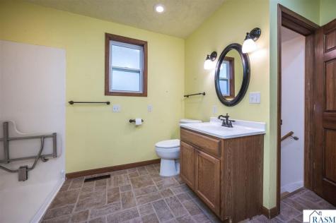 616 Range Street North Mankato MN 56003