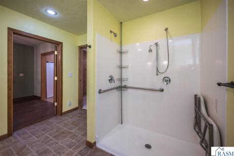 616 Range Street North Mankato MN 56003