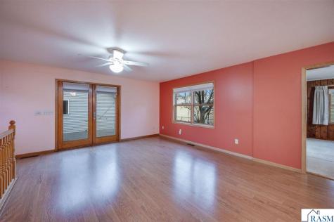 616 Range Street North Mankato MN 56003