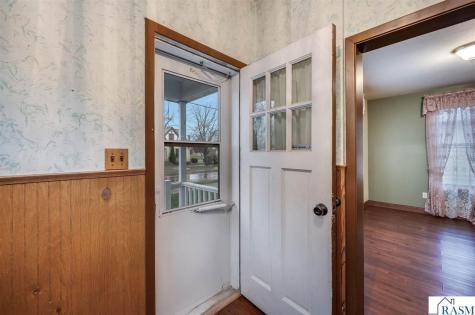 616 Range Street North Mankato MN 56003