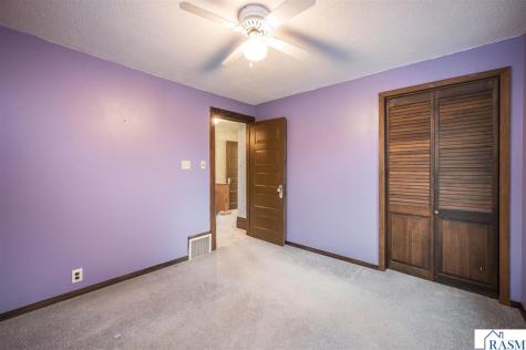 616 Range Street North Mankato MN 56003