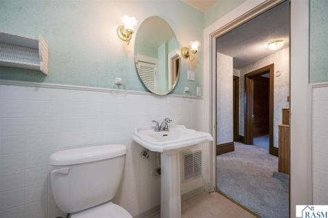616 Range Street North Mankato MN 56003