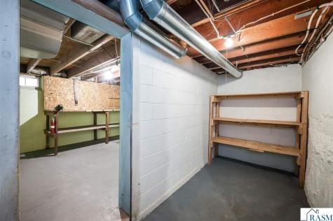 616 Range Street North Mankato MN 56003