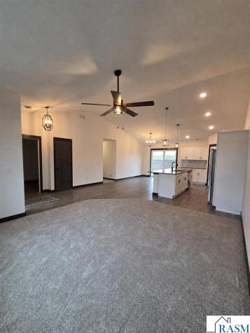 350 NE Stoneridge Lane Owatonna MN 55060-1229