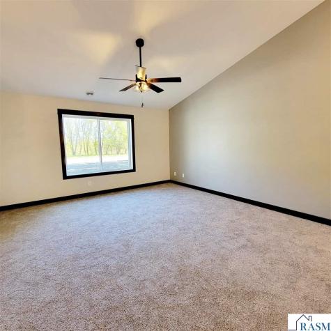 1088 Cullen Street St. Peter MN 56082-7545