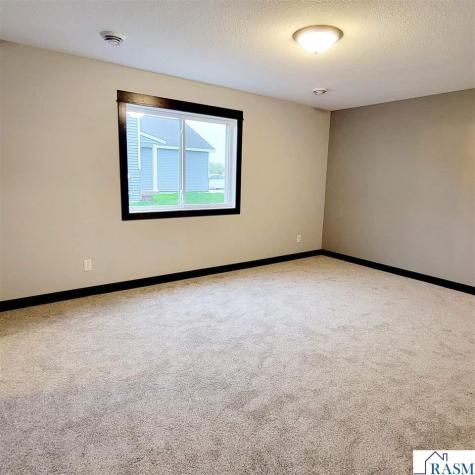 1088 Cullen Street St. Peter MN 56082-7545