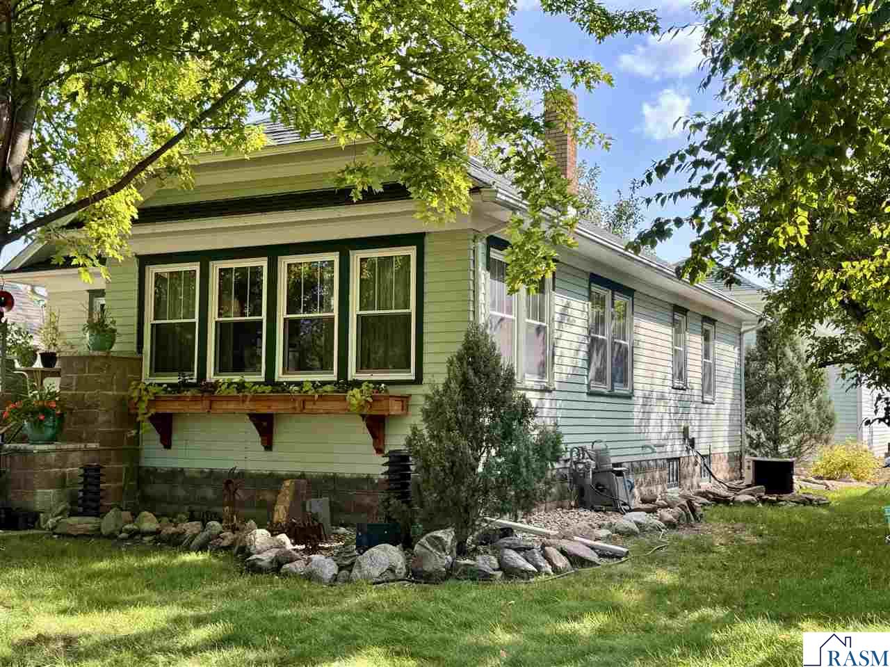 210 W Elm Street St. Peter MN 56082
