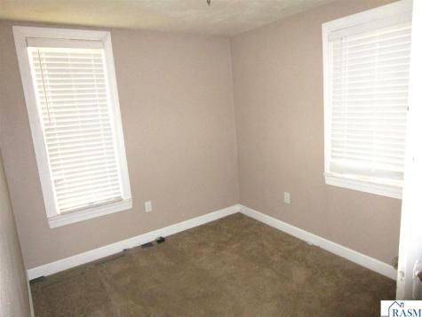 544 Mckinley Avenue North Mankato MN 56003