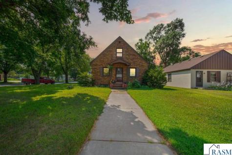116 E Clinton Street Arlington MN 55307