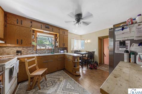 116 E Clinton Street Arlington MN 55307