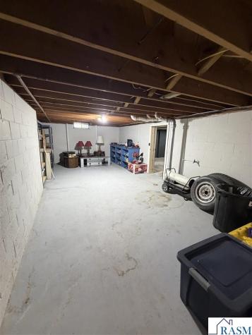 31 E Lake Avenue Minnesota Lake MN 56068