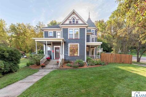 703 N 6th Street Mankato MN 56001