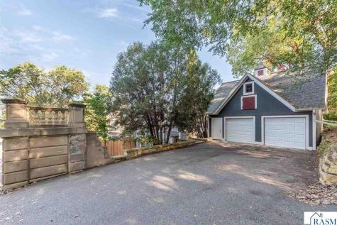 703 N 6th Street Mankato MN 56001