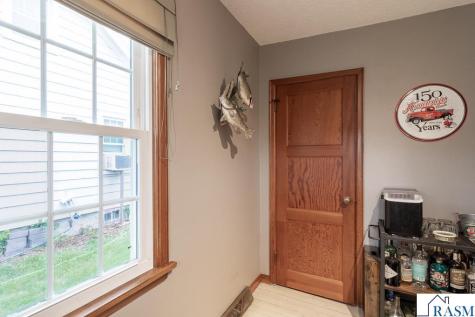 1115 N Jefferson Street New Ulm MN 56073