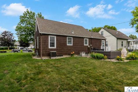 1115 N Jefferson Street New Ulm MN 56073