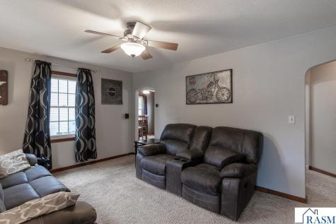 1115 N Jefferson Street New Ulm MN 56073