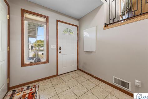 217 Inverness Drive Mankato MN 56001