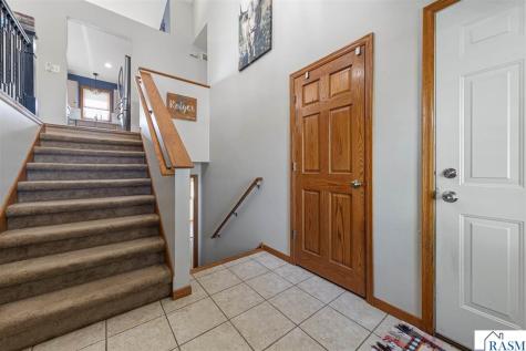 217 Inverness Drive Mankato MN 56001