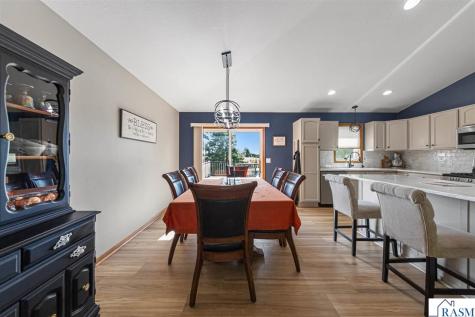 217 Inverness Drive Mankato MN 56001