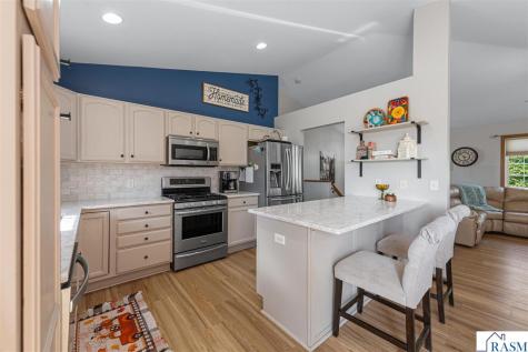 217 Inverness Drive Mankato MN 56001