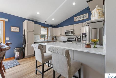 217 Inverness Drive Mankato MN 56001