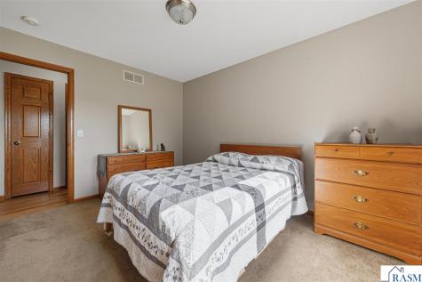 217 Inverness Drive Mankato MN 56001