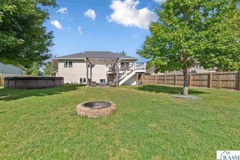217 Inverness Drive Mankato MN 56001