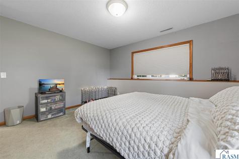 217 Inverness Drive Mankato MN 56001