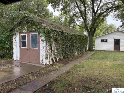 1008 Broadway Street South New Ulm MN 56073
