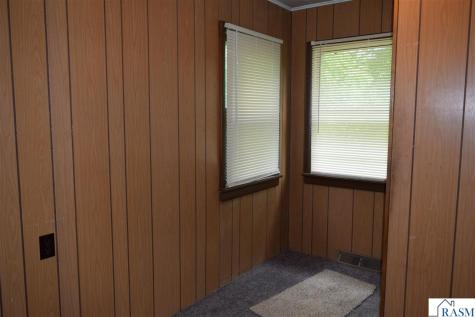 606 S Main Blue Earth MN 56013