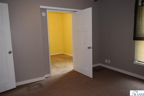 606 S Main Blue Earth MN 56013