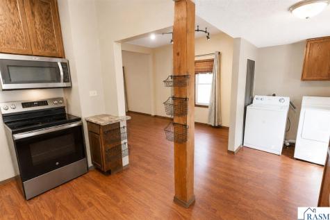 521 Park Lane Mankato MN 56001