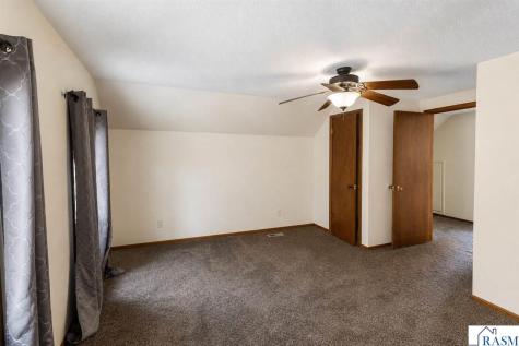 521 Park Lane Mankato MN 56001