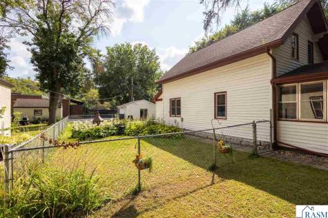 521 Park Lane Mankato MN 56001