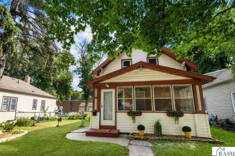 521 Park Lane Mankato MN 56001